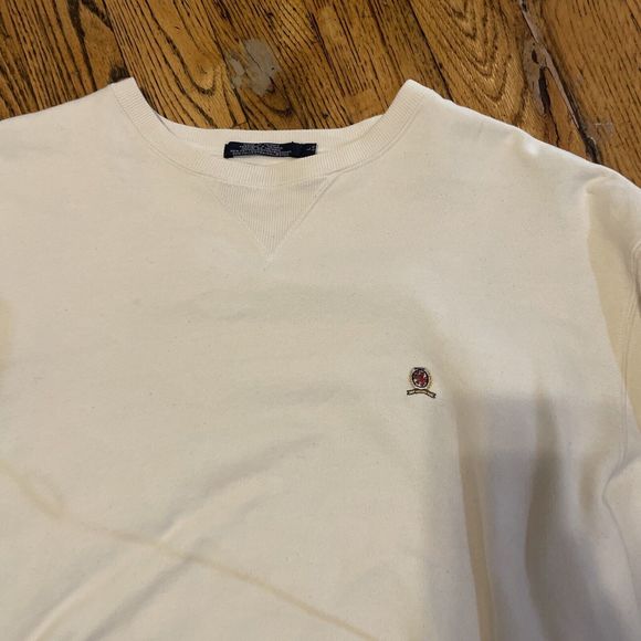 Vintage Large Tommy Hilfiger Cream Crewneck Sweatshirt white ivory - Picture 4 of 7